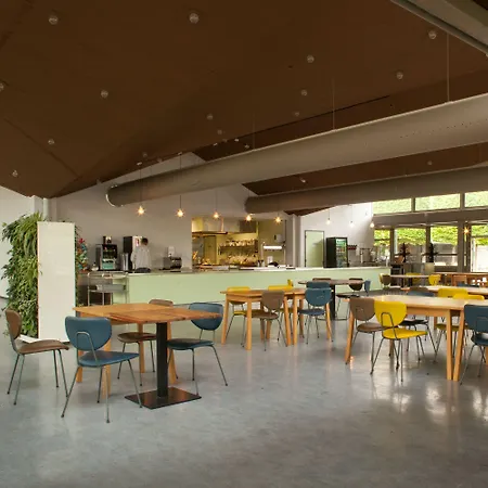 Hostel Wow