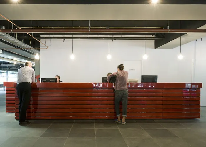 Wow * Амстердам