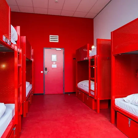 Wow Hostel *