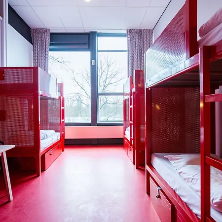 Wow Hostel